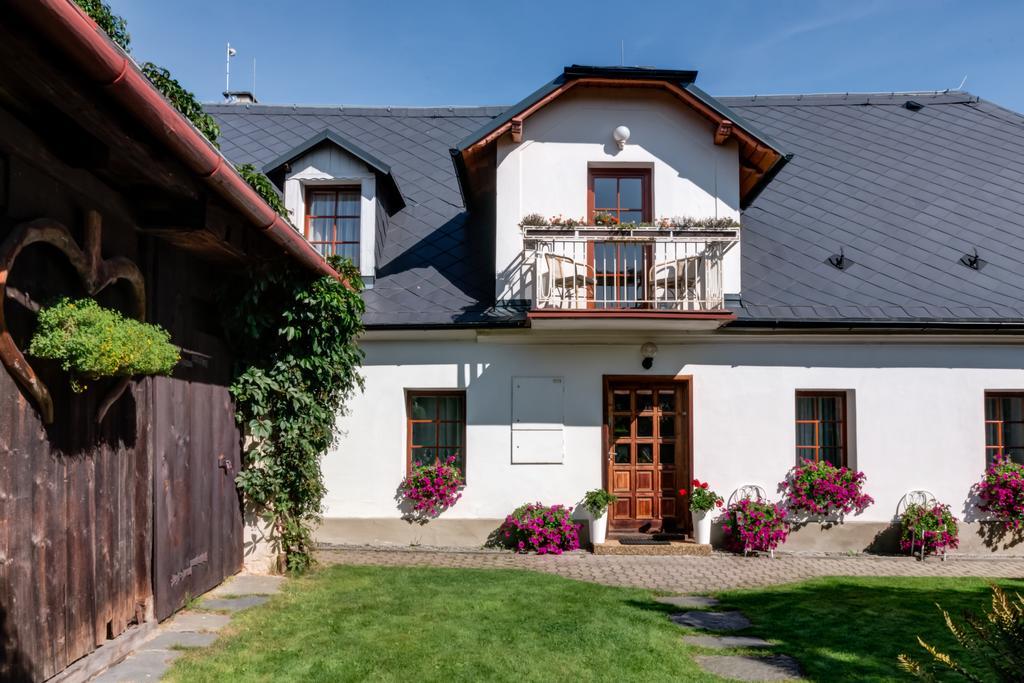 Pension Pod Morskym Okem Karlovice (Moravia-Silesia) Exterior photo